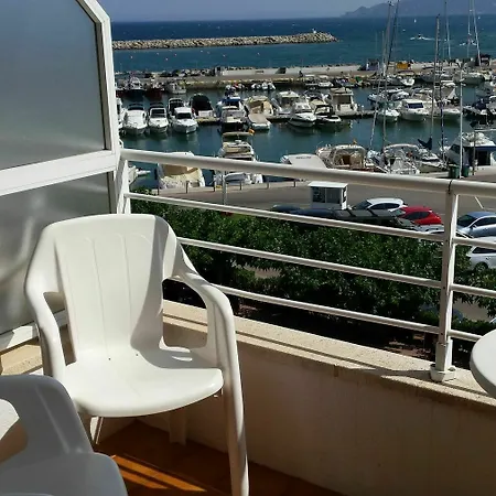 Πανσιόν Santa Clara L'Estartit