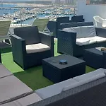 Santa Clara Pensión 2*